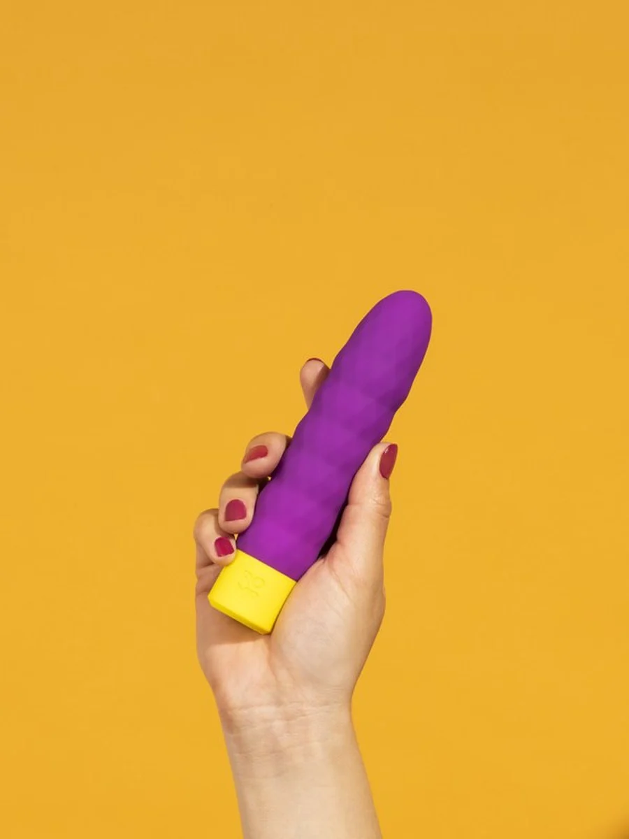 Romp Beat Bullet Vibrator - Image 4